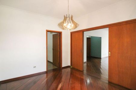 Apartamento para alugar com 300m², 4 quartos e 4 vagas Apartamento para alugar com 300m², 4 quartos e 4 vagasFoto 07
