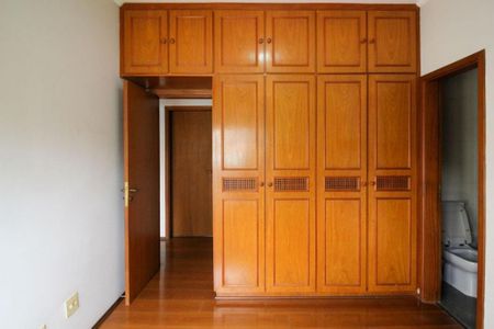 Apartamento para alugar com 300m², 4 quartos e 4 vagas Apartamento para alugar com 300m², 4 quartos e 4 vagasFoto 27