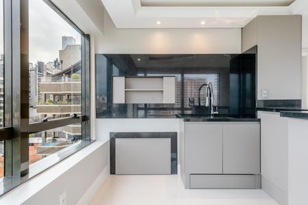 Apartamento para alugar com 169m², 3 quartos e 3 vagas