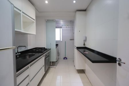Apartamento para alugar com 81m², 2 quartos e 1 vaga Apartamento para alugar com 81m², 2 quartos e 1 vagaCozinha