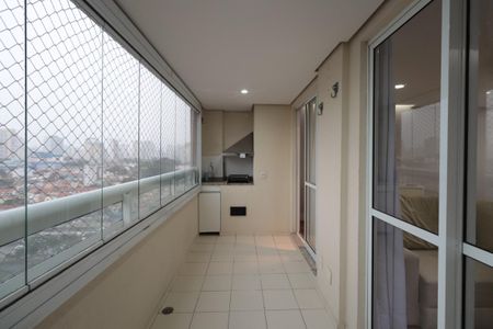 Apartamento para alugar com 81m², 2 quartos e 1 vaga Apartamento para alugar com 81m², 2 quartos e 1 vagaSacada