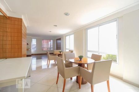 Apartamento para alugar com 81m², 2 quartos e 1 vaga Apartamento para alugar com 81m², 2 quartos e 1 vagaÁrea comum - Salão de festas