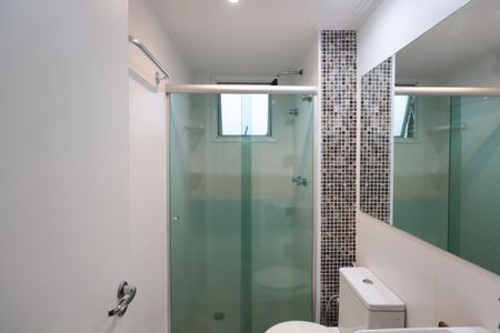 Apartamento para alugar com 81m², 2 quartos e 1 vaga Apartamento para alugar com 81m², 2 quartos e 1 vagaBanheiro da Suíte