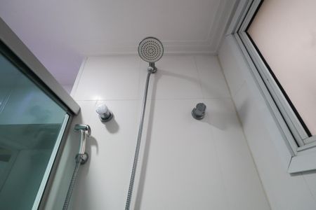 Apartamento para alugar com 81m², 2 quartos e 1 vaga Apartamento para alugar com 81m², 2 quartos e 1 vagaBanheiro Social