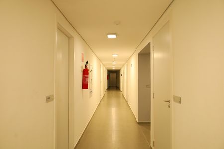 Apartamento para alugar com 29m², 2 quartos e sem vagaÁrea comum - Saguão do prédio