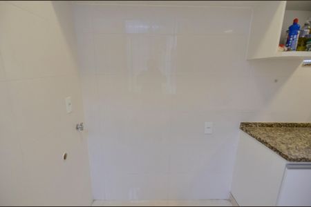 Apartamento para alugar com 45m², 2 quartos e sem vaga Apartamento para alugar com 45m², 2 quartos e sem vagaÁrea de Serviço