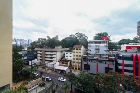 Apartamento à venda com 3 quartos, 211m² em Real Parque, São Paulo