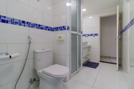 Apartamento à venda com 136m², 3 quartos e sem vaga Apartamento à venda com 136m², 3 quartos e sem vagaBanheiro
