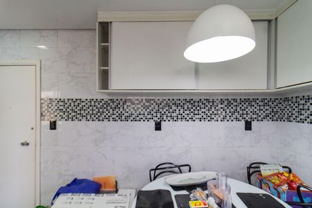 Apartamento à venda com 136m², 3 quartos e sem vaga Apartamento à venda com 136m², 3 quartos e sem vagaCozinha