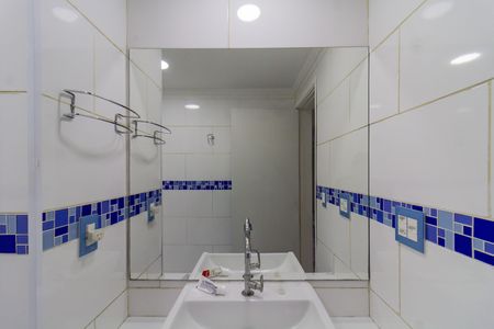 Apartamento à venda com 136m², 3 quartos e sem vaga Apartamento à venda com 136m², 3 quartos e sem vagaBanheiro
