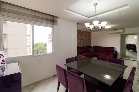 Apartamento à venda com 136m², 3 quartos e sem vaga Apartamento à venda com 136m², 3 quartos e sem vagaSala