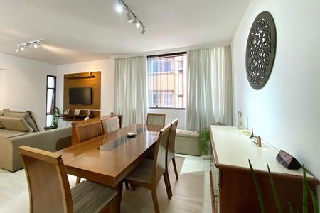 Apartamento à venda com 85m², 3 quartos e 1 vaga Apartamento à venda com 85m², 3 quartos e 1 vagaSala de Jantar