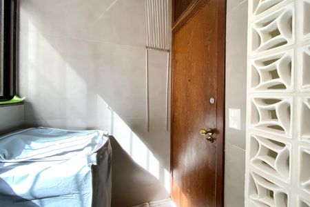 Apartamento à venda com 85m², 3 quartos e 1 vaga Apartamento à venda com 85m², 3 quartos e 1 vagaÁrea de Serviço
