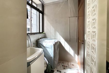 Apartamento à venda com 85m², 3 quartos e 1 vaga Apartamento à venda com 85m², 3 quartos e 1 vagaÁrea de Serviço