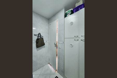Apartamento à venda com 60m², 1 quarto e 1 vaga Apartamento à venda com 60m², 1 quarto e 1 vagaBanheiro