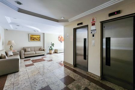 Apartamento à venda com 60m², 1 quarto e 1 vaga Apartamento à venda com 60m², 1 quarto e 1 vagaQuarto de Serviço