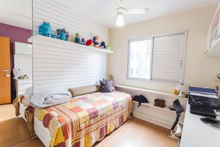 Apartamento à venda com 174m², 4 quartos e 3 vagas Apartamento à venda com 174m², 4 quartos e 3 vagasQuarto 2