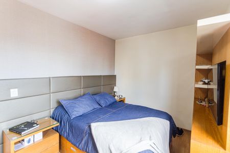 Apartamento à venda com 174m², 4 quartos e 3 vagas Apartamento à venda com 174m², 4 quartos e 3 vagasSuíte