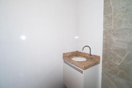Banheiro de apartamento à venda com 1 quarto, 33m² em Jardim Oriental, São Paulo