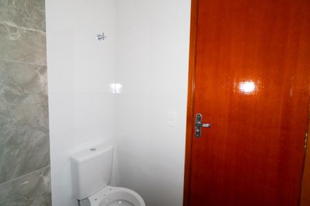 Banheiro de apartamento à venda com 1 quarto, 33m² em Jardim Oriental, São Paulo