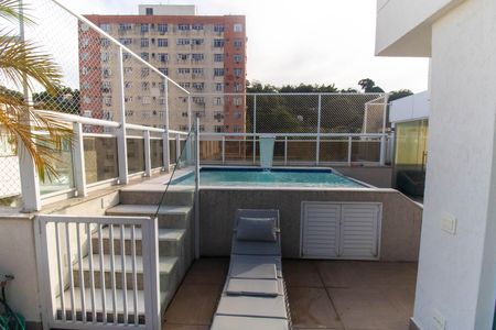 Apartamento à venda com 240m², 3 quartos e 3 vagas Apartamento à venda com 240m², 3 quartos e 3 vagasCobertura