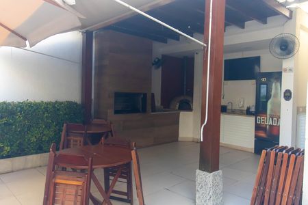 Apartamento à venda com 240m², 3 quartos e 3 vagas Apartamento à venda com 240m², 3 quartos e 3 vagasÁrea comum