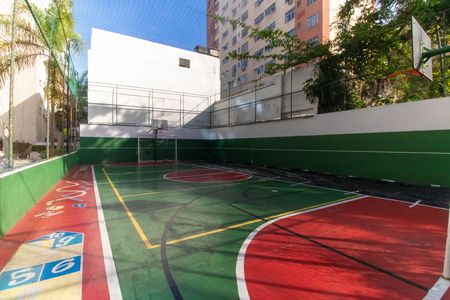 Apartamento à venda com 240m², 3 quartos e 3 vagas Apartamento à venda com 240m², 3 quartos e 3 vagasÁrea comum