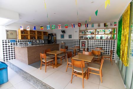 Área comum de apartamento à venda com 3 quartos, 240m² em Santa Rosa, Niterói