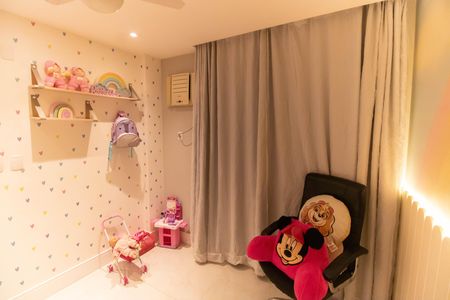 Quarto 1 de apartamento para alugar com 3 quartos, 240m² em Santa Rosa, Niterói