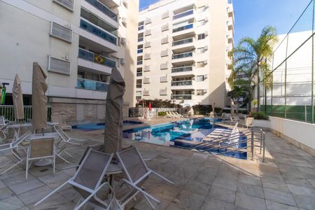 Apartamento à venda com 240m², 3 quartos e 3 vagas Apartamento à venda com 240m², 3 quartos e 3 vagasÁrea comum