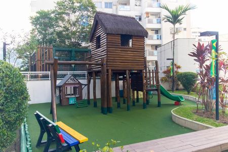 Área comum de apartamento à venda com 3 quartos, 240m² em Santa Rosa, Niterói