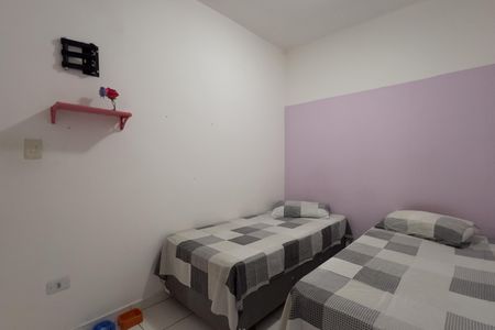 Casa à venda com 171m², 2 quartos e 2 vagas Casa à venda com 171m², 2 quartos e 2 vagasQuarto 2