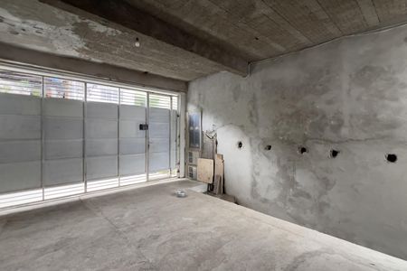 Casa à venda com 171m², 2 quartos e 2 vagas Casa à venda com 171m², 2 quartos e 2 vagasGaragem
