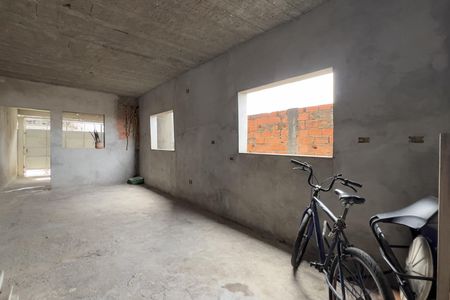 Casa à venda com 171m², 2 quartos e 2 vagas Casa à venda com 171m², 2 quartos e 2 vagasÁrea externa