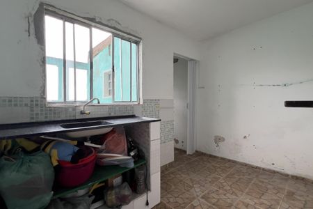 Casa à venda com 171m², 2 quartos e 2 vagas Casa à venda com 171m², 2 quartos e 2 vagasEdícula
