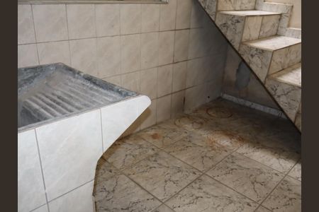 Casa para alugar com 90m², 2 quartos e sem vagaÁrea de Serviço