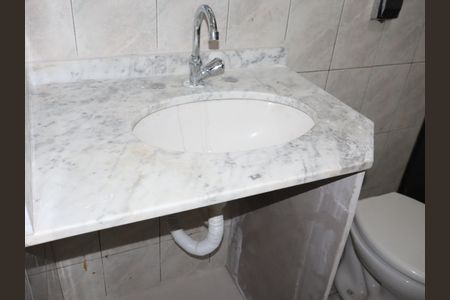 Casa para alugar com 90m², 2 quartos e sem vagaBanheiro
