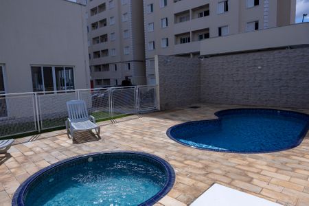 Apartamento para alugar com 52m², 2 quartos e 1 vaga Apartamento para alugar com 52m², 2 quartos e 1 vagaÁrea comum - Piscina