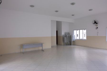 Apartamento para alugar com 52m², 2 quartos e 1 vaga Apartamento para alugar com 52m², 2 quartos e 1 vagaÁrea comum - Salão de festas