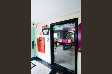 Apartamento para alugar com 60m², 2 quartos e 1 vagaConveniência