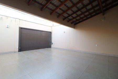Casa para alugar com 250m², 4 quartos e 2 vagasGaragem