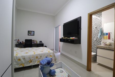 Casa para alugar com 250m², 4 quartos e 2 vagasQuarto 2 - Suíte