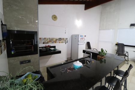 Casa para alugar com 250m², 4 quartos e 2 vagasVaranda gourmet