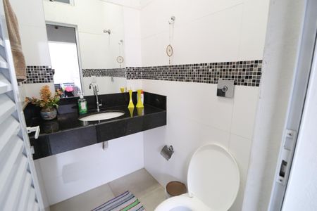 Casa para alugar com 250m², 4 quartos e 2 vagasLavabo