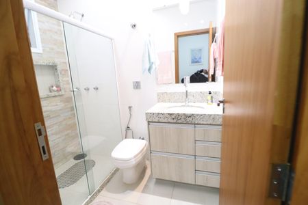 Casa para alugar com 250m², 4 quartos e 2 vagasBanheiro do Quarto 4