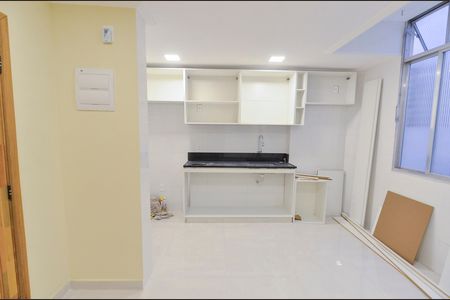 Apartamento para alugar com 84m², 2 quartos e sem vagaCozinha