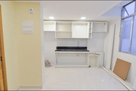 Apartamento para alugar com 84m², 2 quartos e sem vagaCozinha