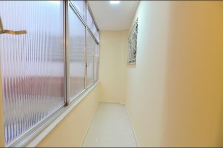 Apartamento para alugar com 84m², 2 quartos e sem vagaSala