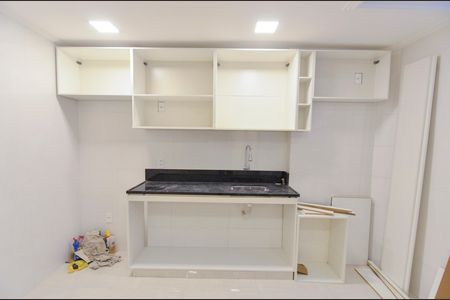 Apartamento para alugar com 84m², 2 quartos e sem vagaCozinha
