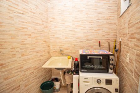 Casa de condomínio à venda com 65m², 2 quartos e 1 vaga Casa de condomínio à venda com 65m², 2 quartos e 1 vagaCozinha e Área de Serviço